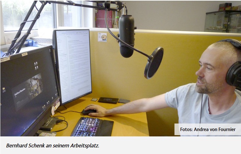 Bernhard Schenk an seinem Arbeitsplatz